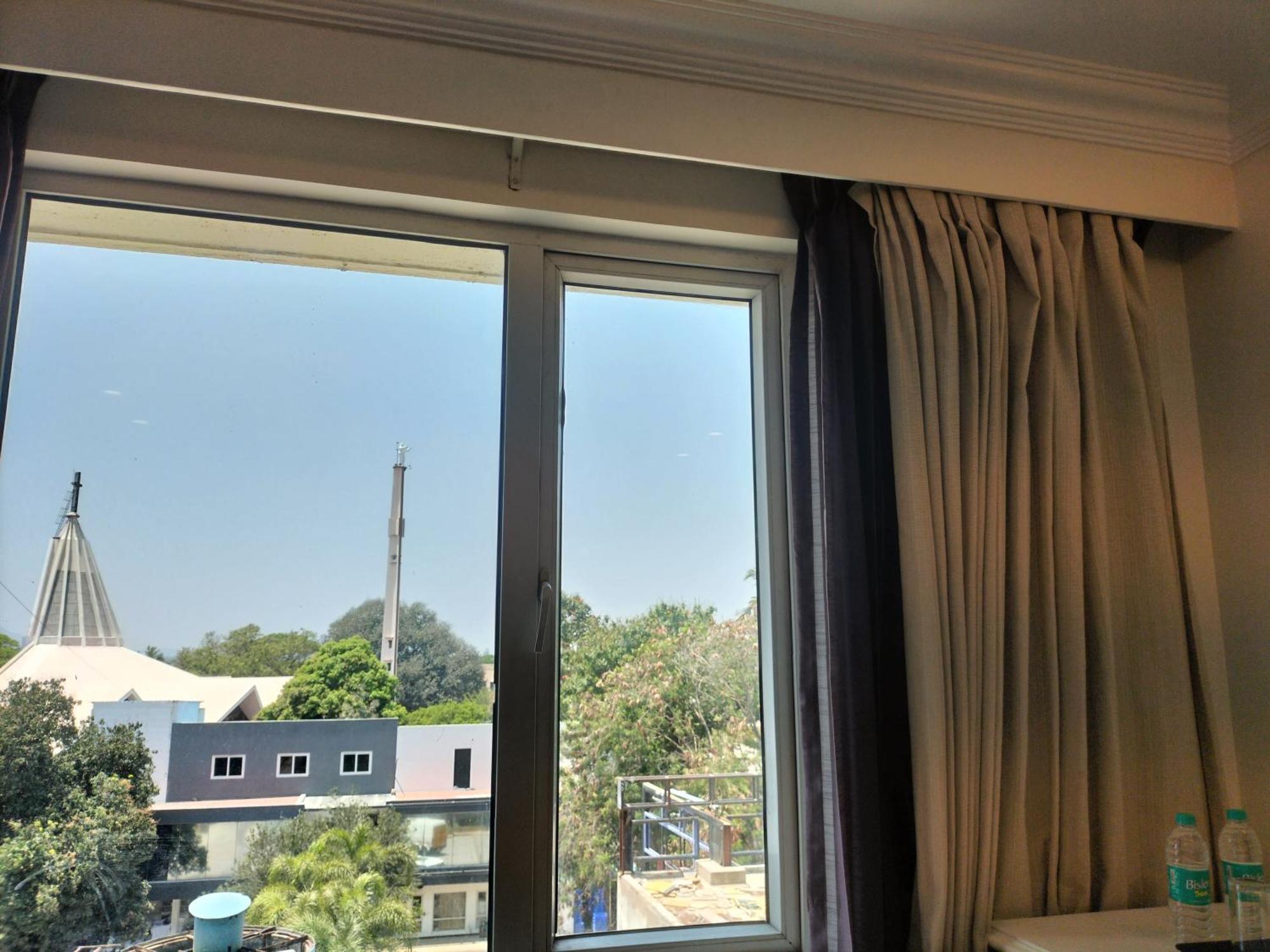 Zip By Spree Hotels Surabi International Vellore Extérieur photo